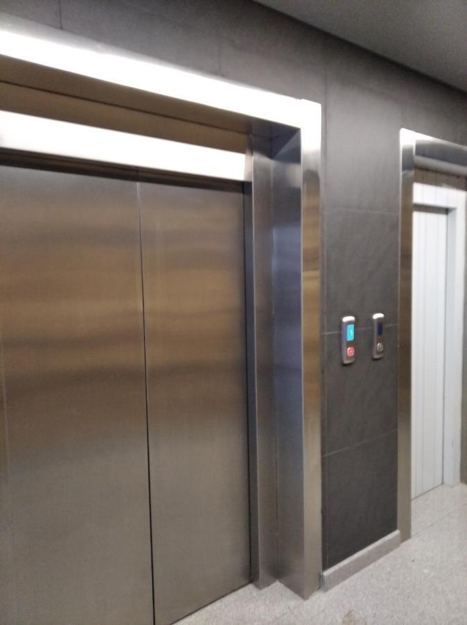Sky House Exclusive Apartments Chisinau Bagian luar foto